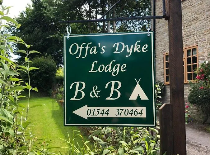 Offa'S Dyke Lodge B&B